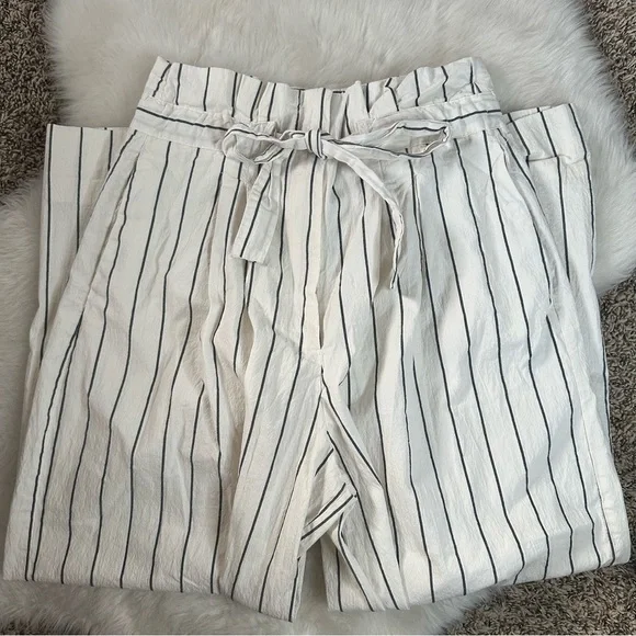 Zara Striped Cropped Wide Leg Paper Bag Pants - Picture 2 of 5